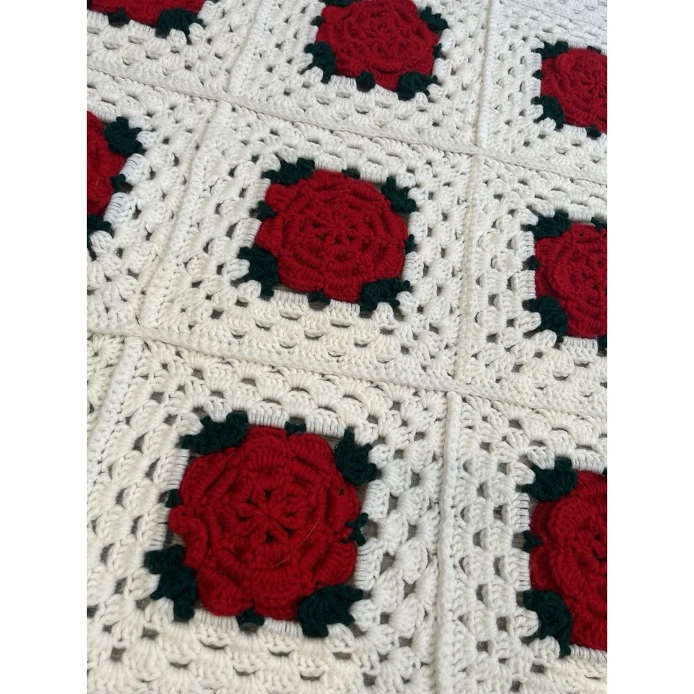 Granny Square‎ Afghan Quilt Blanket 3D Rose Handmade Floral Vintage Cottage core